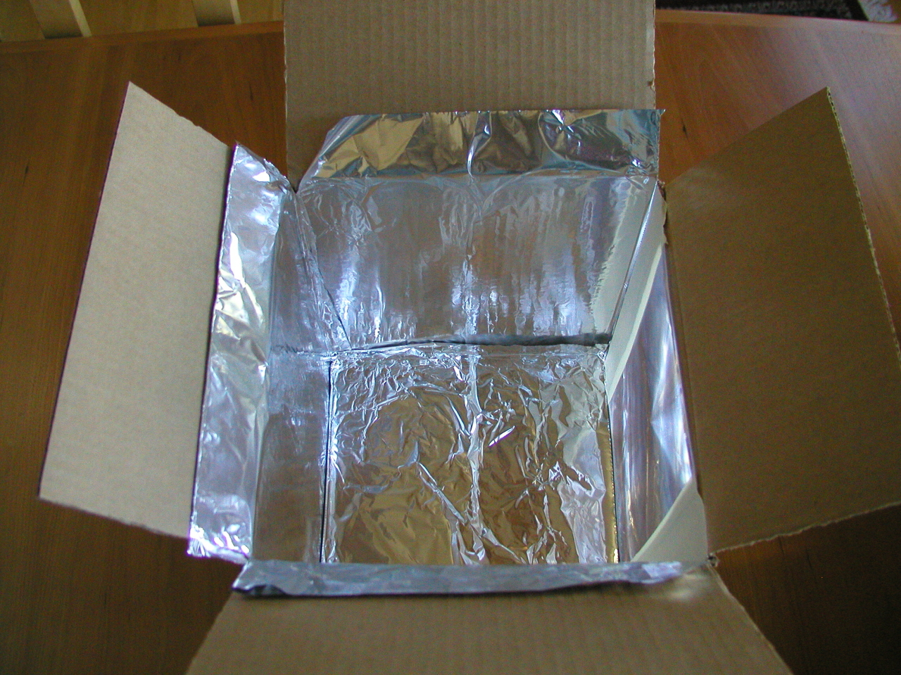 Box with foil